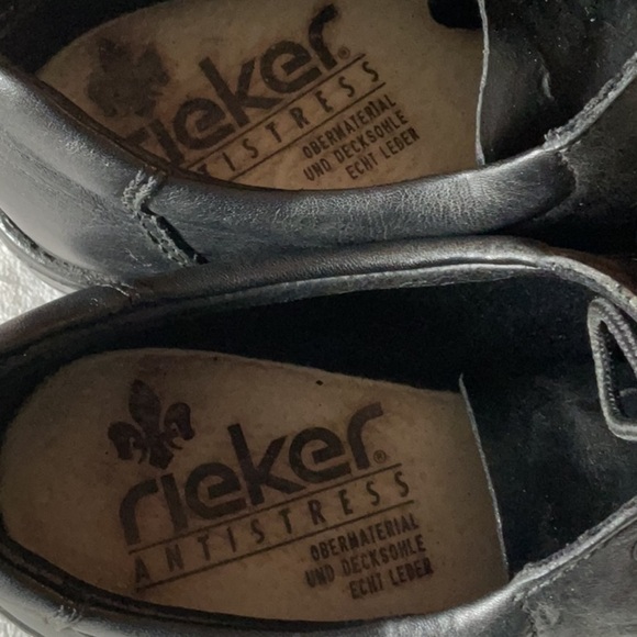 Rieker Black Oxfords Classic Leather Shoes - Picture 3 of 8